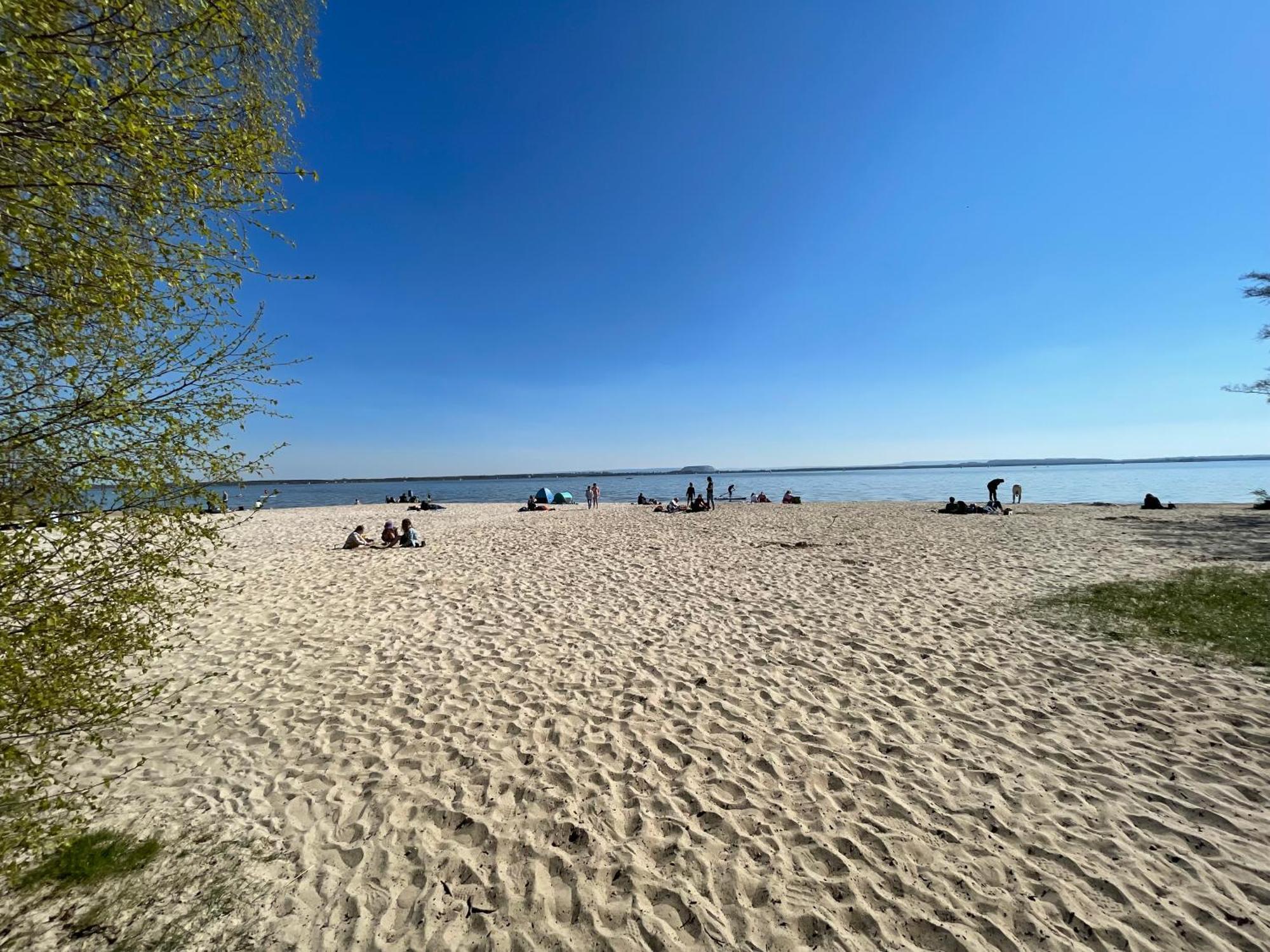 Strandhotel Weisser Berg Neustadt am Rübenberge Exteriér fotografie